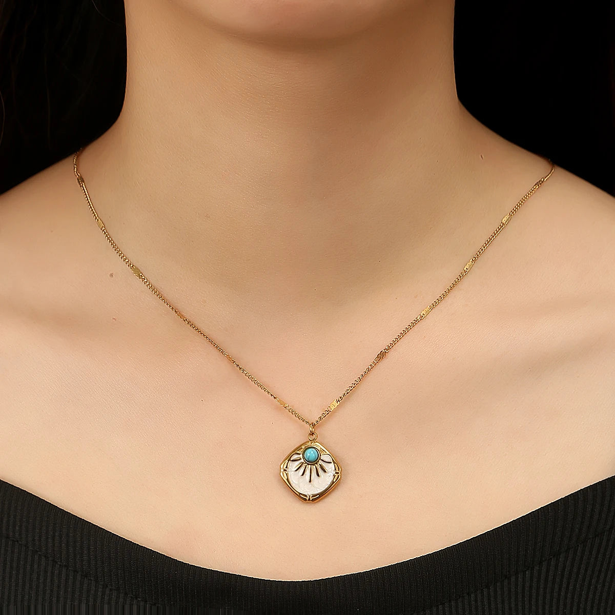 The Vintage Turquoise | שרשרת צ'וקר בשיבוץ טורקיז וציפוי זהב 18K